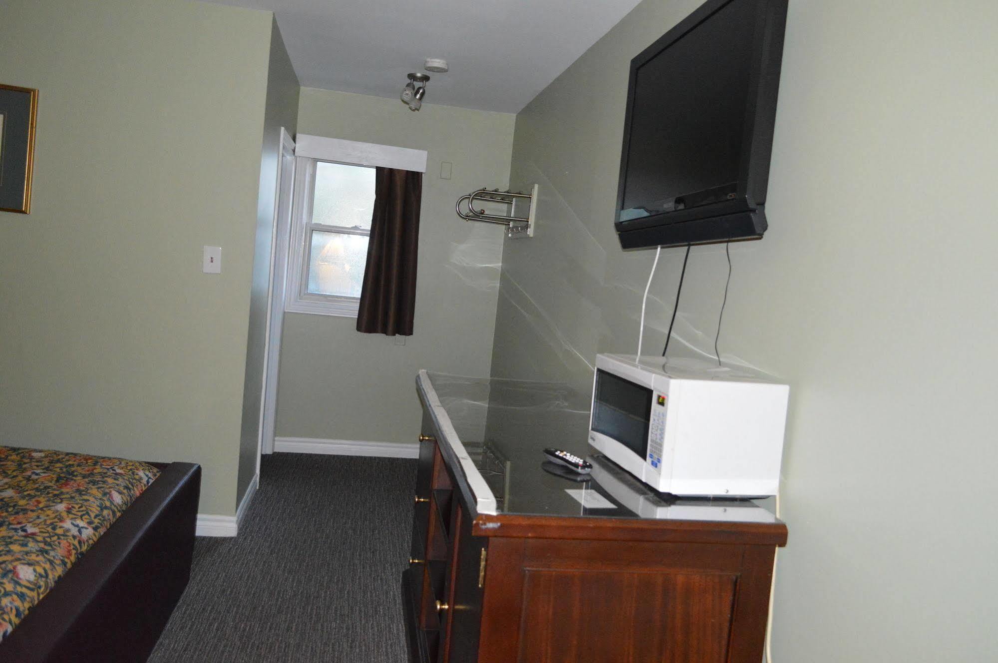 Kitchener Motel Dış mekan fotoğraf