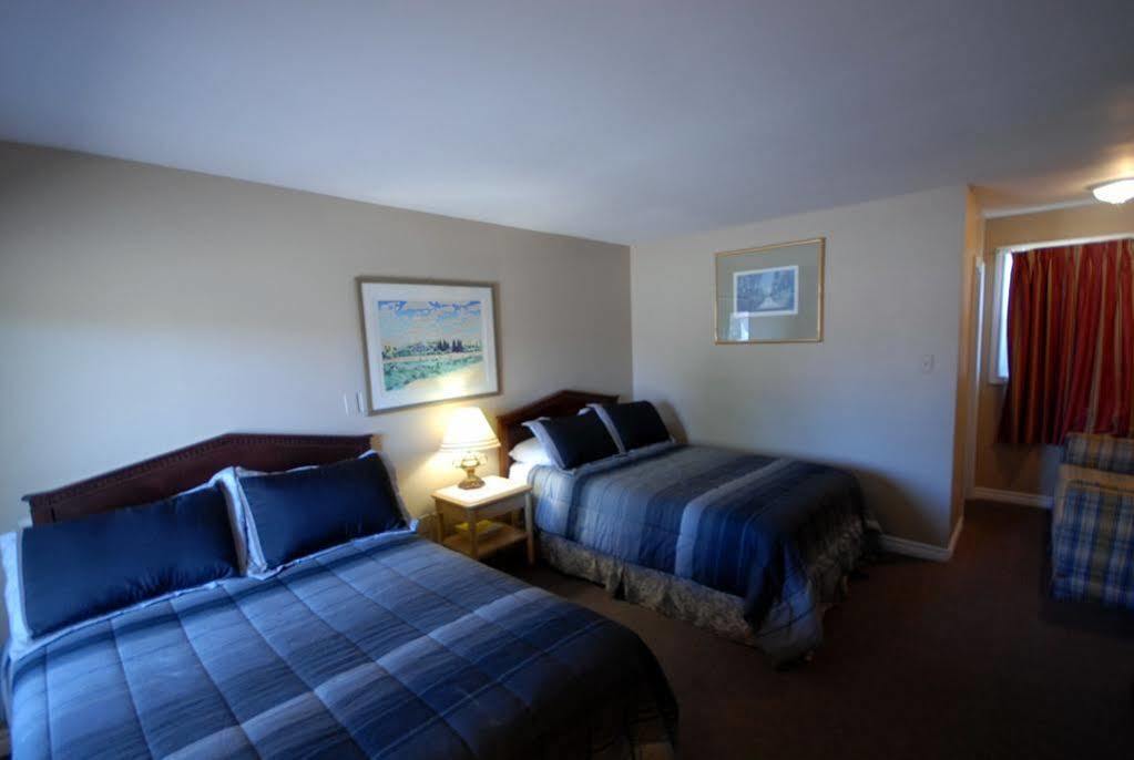 Kitchener Motel Dış mekan fotoğraf